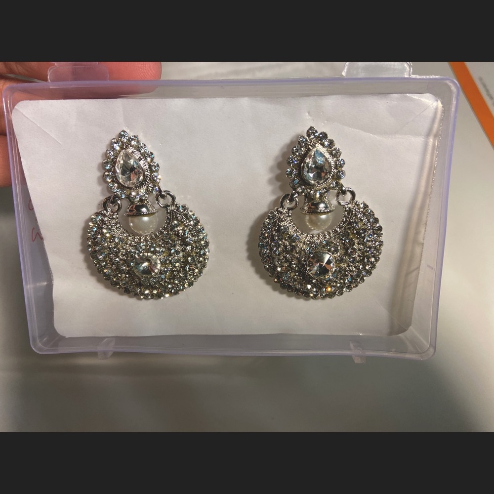 silver finish earring